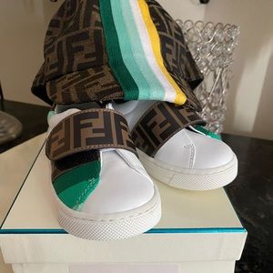 Infant fendi set